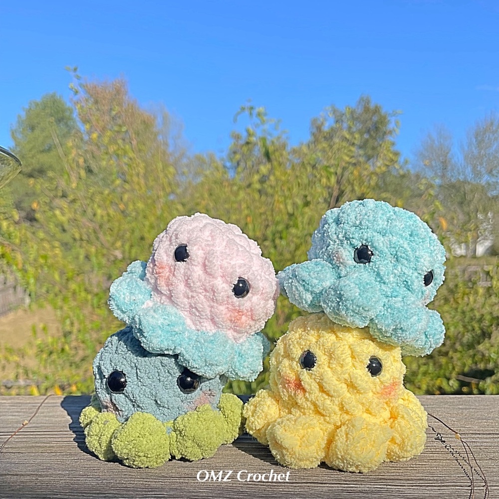 Crochet octopus - Picture 3 of 3